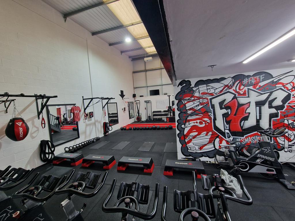 Fit4_the_Future's tweet photo. Let's do this 💪 

Tuesday circuits 6pm 💥

#F4TF #FunFitness https://t.co/zx0n5pmH4t