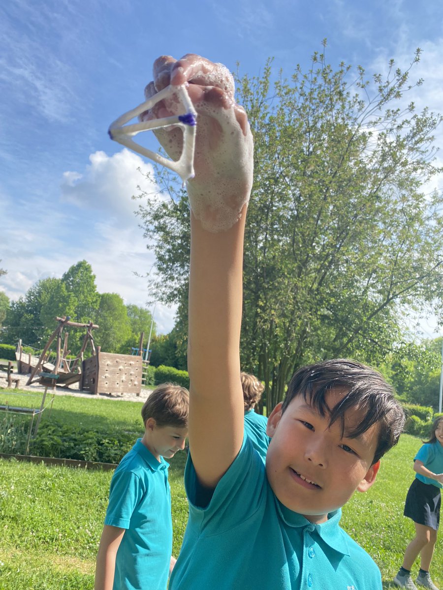MsWardPBIS's tweet photo. π§Ό Bubbles are always a good idea π§Ό We made cube and tetrahedron bubbles this afternoon #science #maths #sublimescience #scichat #educhat https://t.co/9LGFKBYUWr