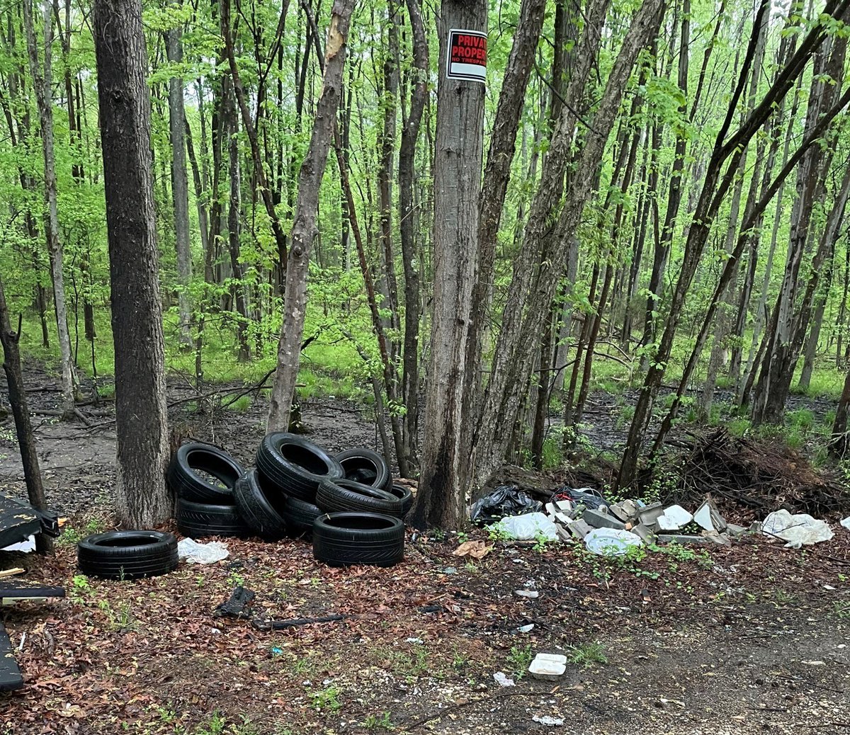 PGCountyDPWT's tweet photo. The DPW&T team is #ReadyAndResilient as we enter National Public Works Week. We have maintained increasing support with our #LitterBlitz and we continue to ask residents to report any illegal dumping and trash to PGC311.@PGCCommunity #PrinceGeorgesProud #NPWW #TalkingTrashTuesday https://t.co/kzNw9nYphZ