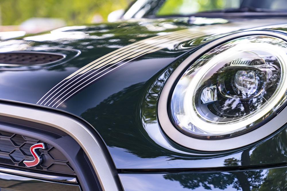 miniwesterly's tweet image. It's all in the details. 

The MINI Cooper S Resolute Edition. Unmistakably resolute.

#WesterlyMINI #MINIResolute