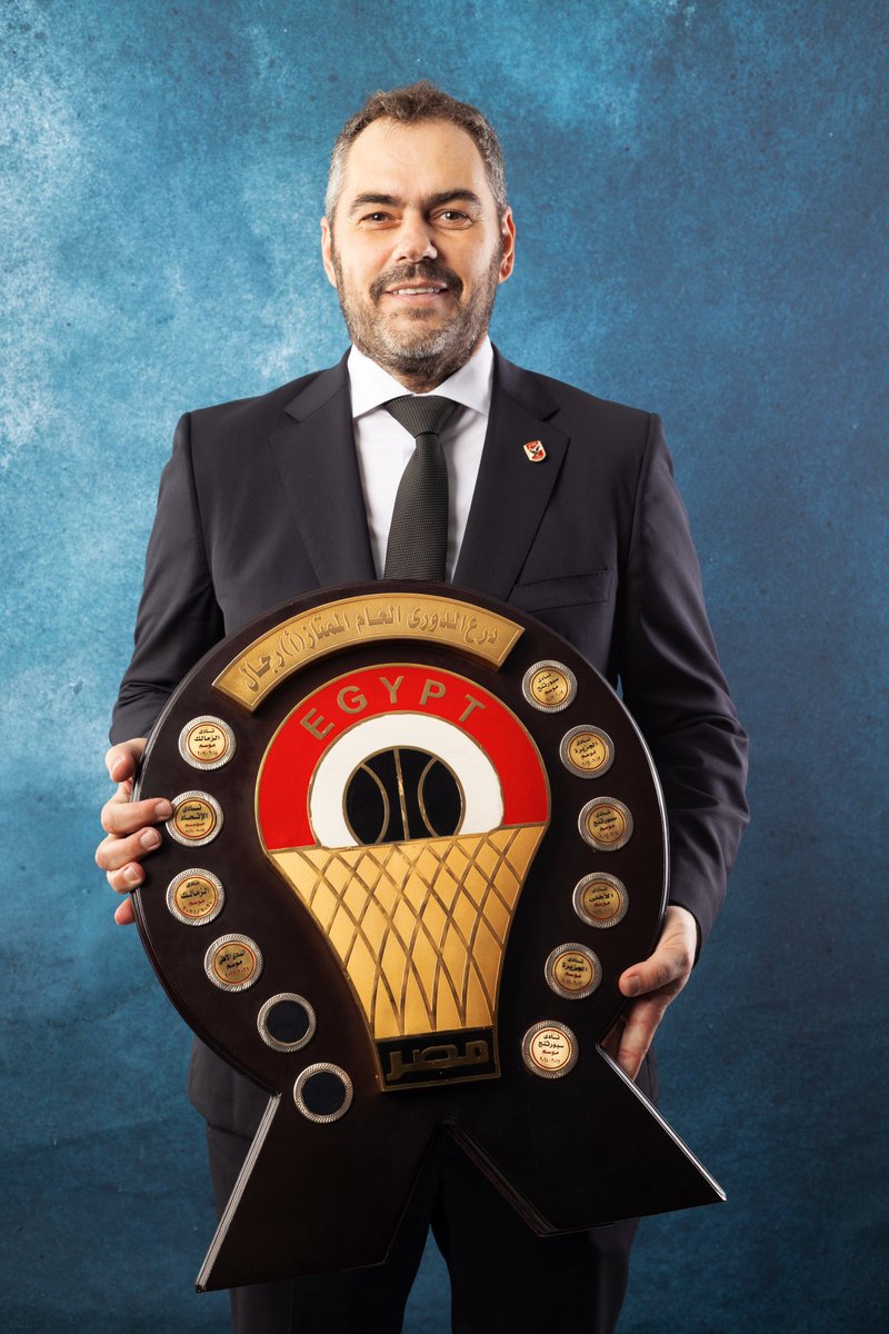 Esmagdi's tweet photo. #سلة_الاهلي_ابطال_الرباعية https://t.co/203mHkH5Oq