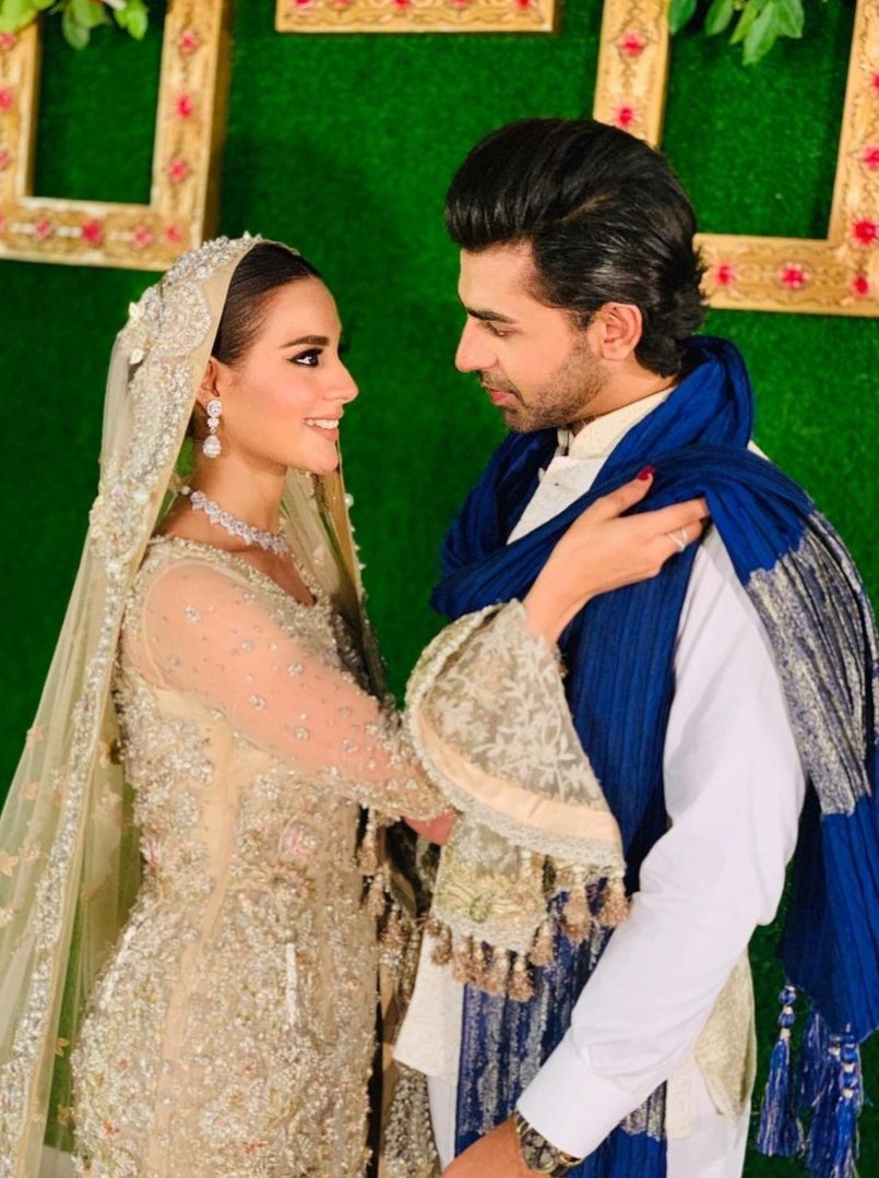 bhookibiryani's tweet photo. 4 years of this masterpiece but somewhere I m still here...!!!❤️🔥😩
#sunonchanda
#4yearsofsunochanda https://t.co/yrXEhagysI