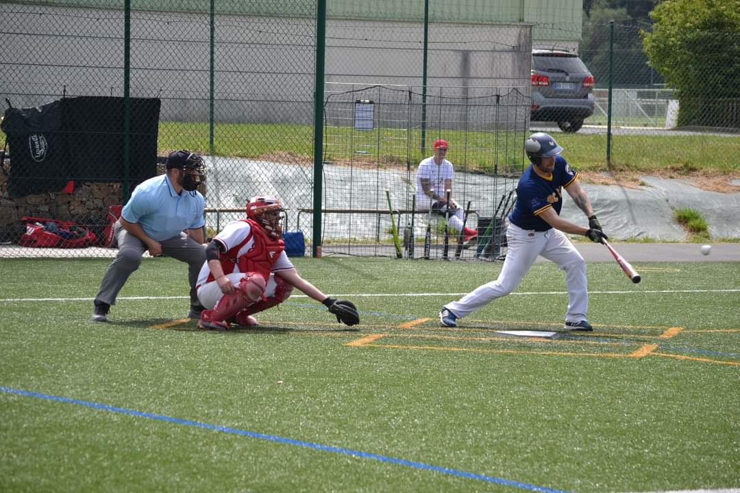 eaglesstba's tweet photo. | Baseball ⚾️ |
Dimanche dernier, les #Eagles 🦅 rencontraient les Marcassins

L'équipe angevine a frappé fort dès le matin 👊.C'était à deux doigts de la victoire. Enfin plutôt, à un point #eagles #baseball #baseballangers  #STBA #angers #SportAngers #passionsport49 #ffbs #cd49 https://t.co/WYaxss1yGr
