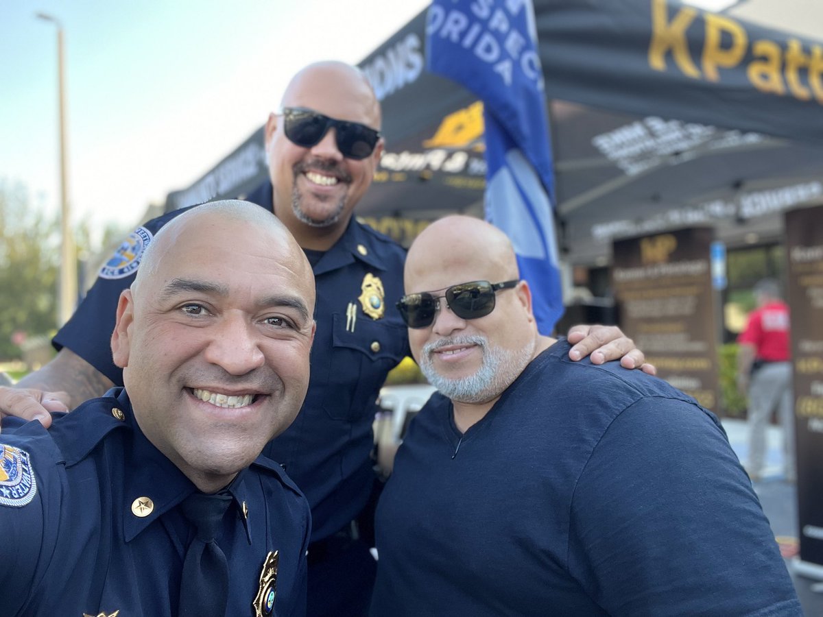 The Sweetwater Police Dept. and it’s personnel had the honor to participate in The Law Enforcement Torch Run for Special Olympics. Our Officers were privileged to carry the “Flame of Hope”alongside our brothers and sisters from local and federal law enforcement agencies.