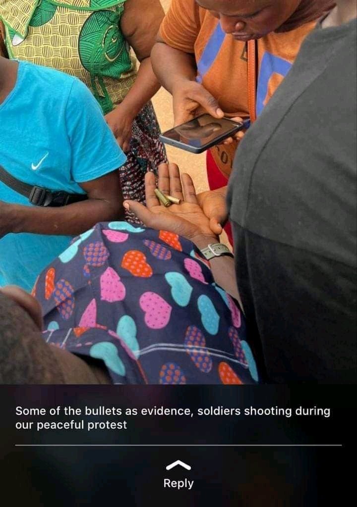 futa_tv's tweet photo. Earlier Today at #AkureProtest : more Pictorial Evidence Showing Up where Troops from the Nigeria Army Shoot Live Bullet at #EndASUUStrike Peaceful Protest in Akure
Follow us @futa_tv
#ASUU #ASUUstrike #ASUUStrikeMustEnd #AsuuStrikeUpdate #ASUUStrikeNow #EndASUUStrike https://t.co/Iq6iioGJFG