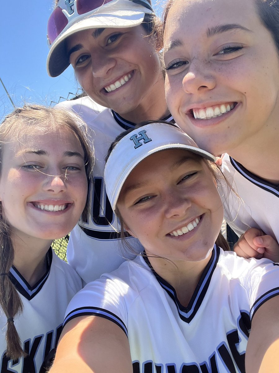 HuskyNation_SB's tweet photo. 1st Goal accomplished. 3-0 over Robertsdale. #ONE #DYJ #UsIsAMust https://t.co/yIXKET0Pf0