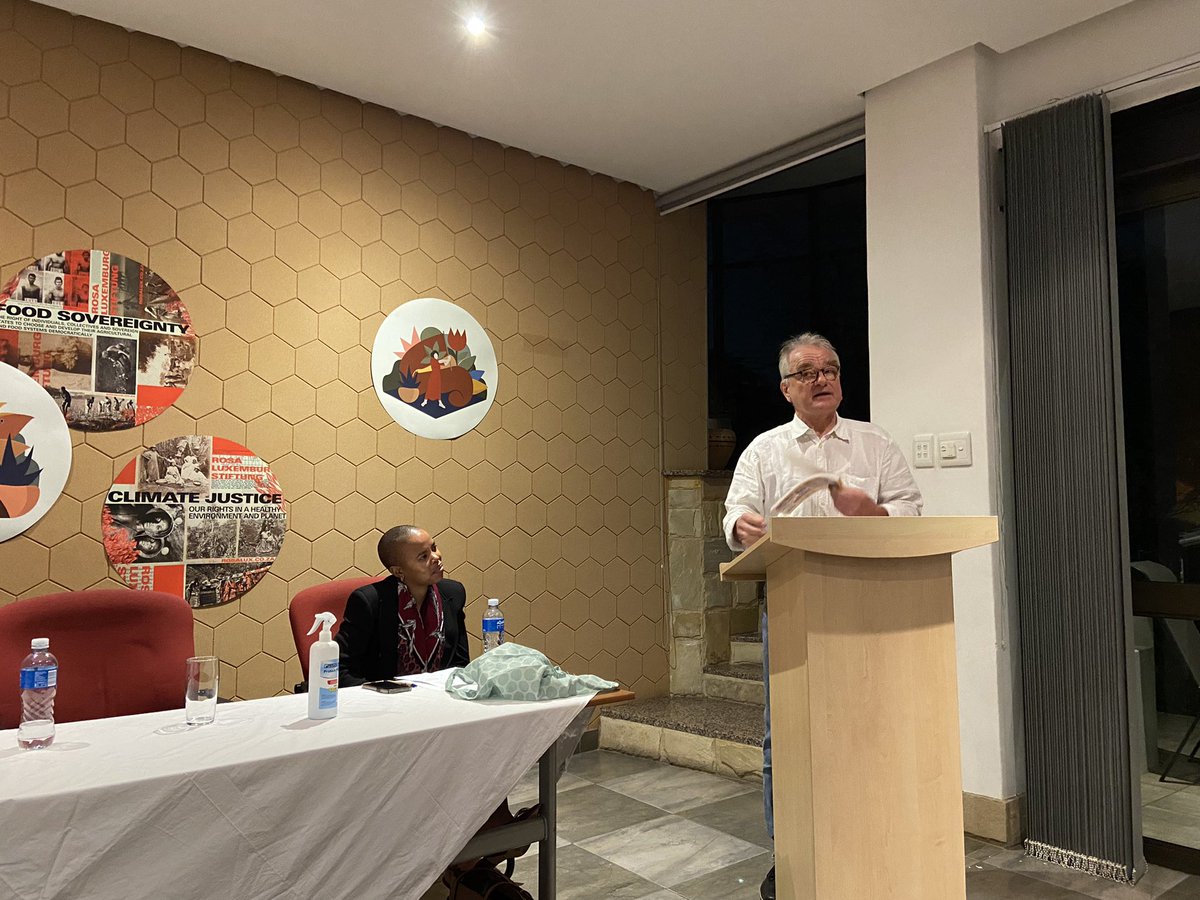 Andreas Peschke (@ambpeschke) on Twitter photo Handover at 🇩🇪 Rosa Luxemburg Foundation’s office in Jo‘burg.
Discussing & cooperating with 🇿🇦 partners on climate justice, food sovereignty, transformation and much more.
A big Thank you, Mr Siegfried Schröder & a warm Welcome, Ms. Janine Walter!
<a href="/rosaluxstiftung/">🔴 Rosa-Luxemburg-Stiftung</a> Handover at 🇩🇪 Rosa Luxemburg Foundation’s office in Jo‘burg.
Discussing & cooperating with 🇿🇦 partners on climate justice, food sovereignty, transformation and much more.
A big Thank you, Mr Siegfried Schröder & a warm Welcome, Ms. Janine Walter!
<a href="/rosaluxstiftung/">🔴 Rosa-Luxemburg-Stiftung</a>