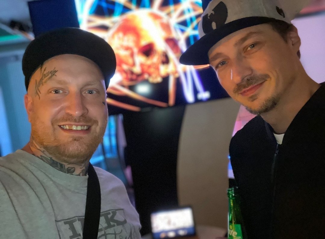 Follow us now ‼️ LIVE‼️ at the OMR sideevent of @paycerprotocol in hamburg on our instastory at ➡️ instagram.com/SkullsOnETH_NFT