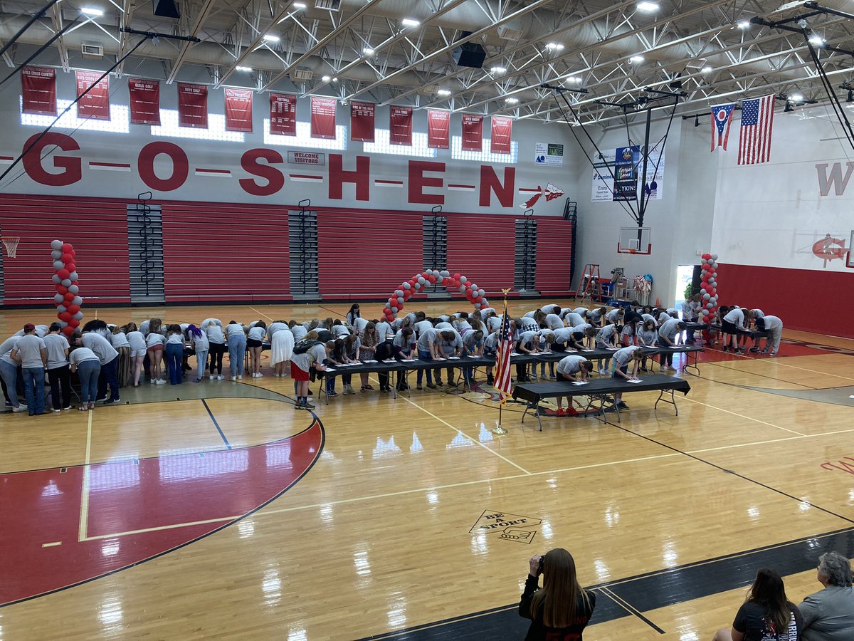 GoshenCCR's tweet photo. The @GoshenWarriors class of 2022 know where they are going to and where they are coming from.  Once a warrior always a warrior congrats on your WhereTo ceremony! @GoshenLocal @ghsWarriorUP https://t.co/QYtP9CRdX6