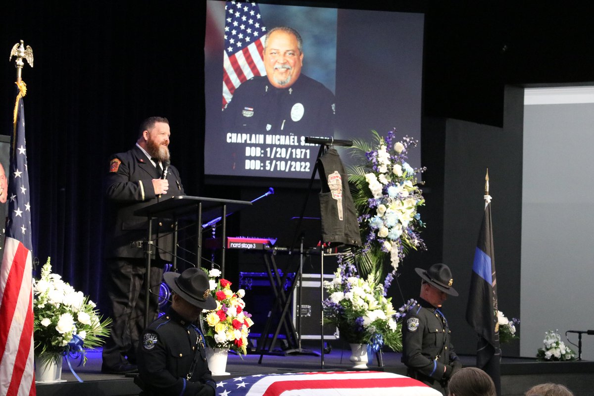 NorthPortPolice's tweet photo. Tuesday, friends, family, and law enforcement across the region gathered to pay final respects to NPPD Chaplain and former Sergeant Michael Saxton. Thank you for everything you have given us. Rest easy brother! https://t.co/CVa1uWn3Pf