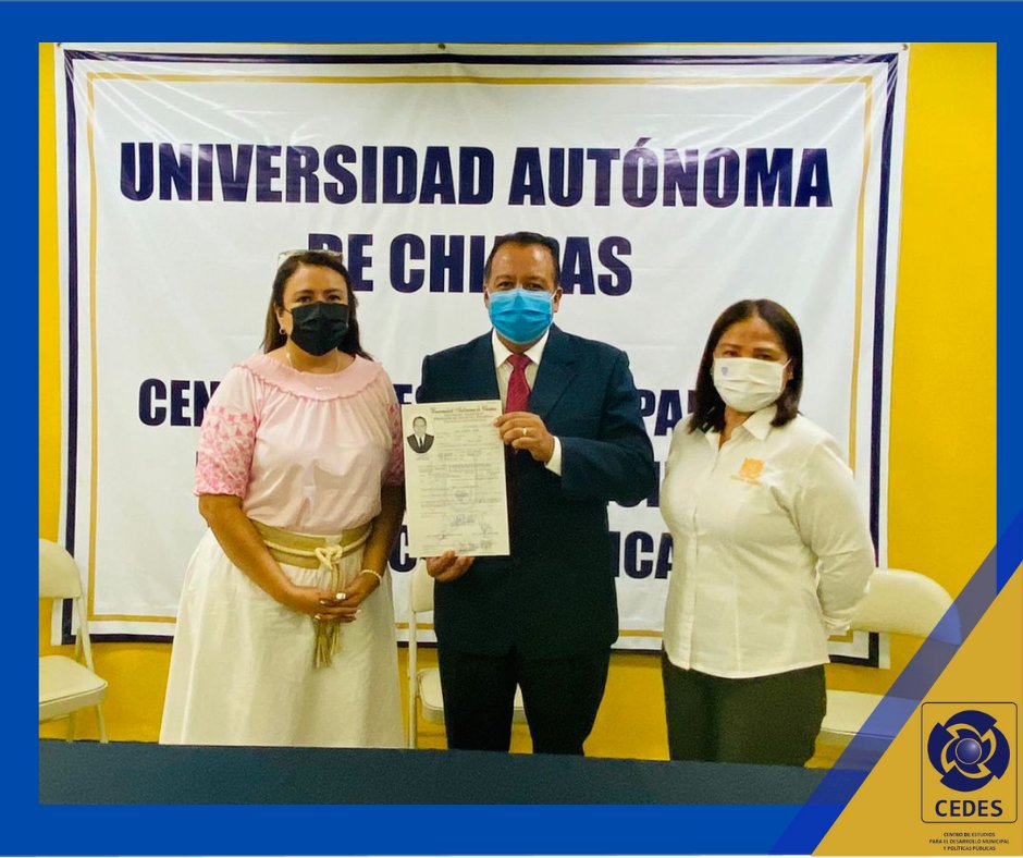 cedesunach's tweet photo. El día de hoy 17 de mayo se llevó a cabo la toma de protesta por Seminario de Titulación, del C. José Luis Estudillo Rincón quien cursó la licenciatura en Desarrollo Municipal y Gobernabilidad.
#OrgulloCEDES
#OrgulloUNACH https://t.co/izYIOImNKl