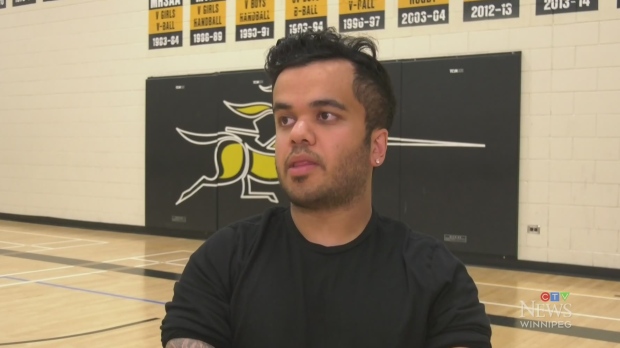WATCH: Soccer player overcomes adversity winnipeg.ctvnews.ca/video?clipId=2…