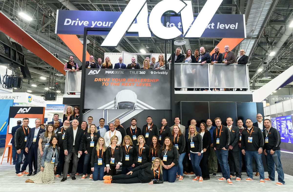 ACVAuctions's tweet photo. Today on #CertificationNationDay 2022, we celebrate the people who have come together to create our great company culture: our employees! When each of you brings your whole self to work, we create the magic that is ACV’s culture! #GPTWcertified #ACVAuctions https://t.co/unVBkni8EA
