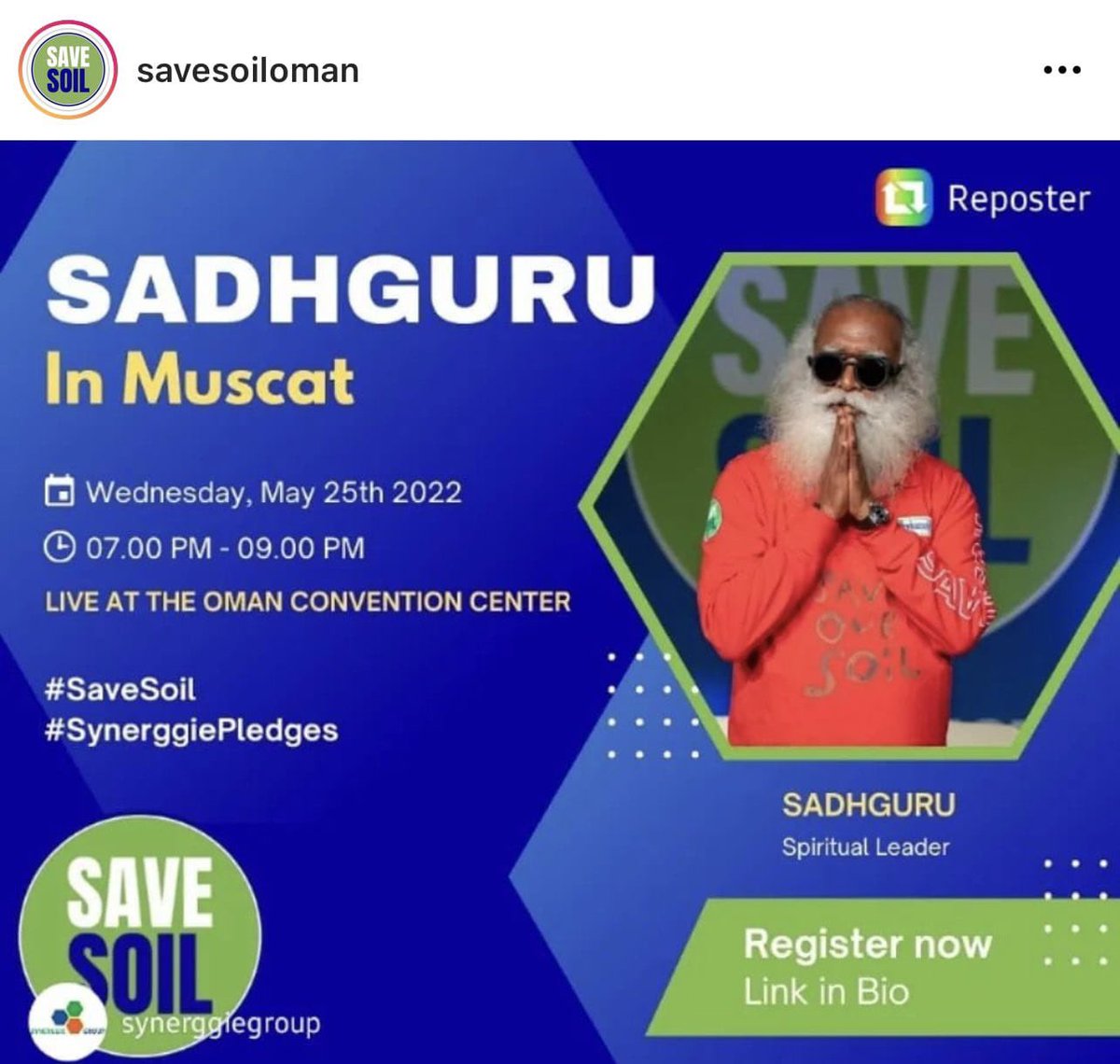 لو أنه جاء لكي يحاور أهل العلم فلربما قلنا مرحبًا به ولكن لأنه معروف بأفكاره الإلحادية وطعنه في العقيدة الإسلامية وسعيه إلى بث سمومه تحت غطاء مسميات ومؤتمرات مضللة؛ ومع ما تقوم به كثير من الدول ومنها دولته #الهند من تضييق على المسلمين ومنع لدعاتهم فإننا نقول #لا_مرحبا_سادجورو