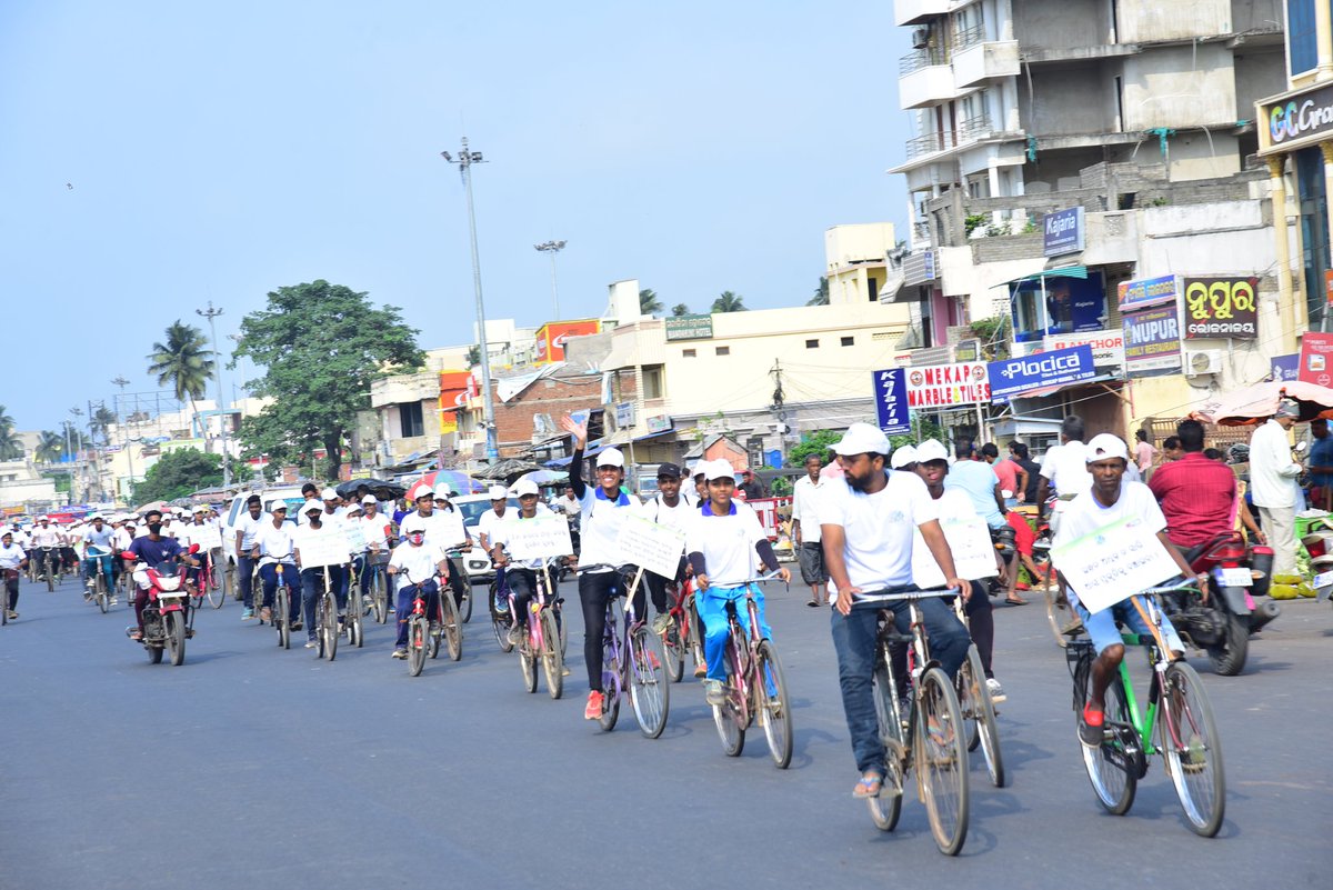 jointeamhf's tweet photo. #Saksham2022, the cyclothon hosted by Indian Oil Corporation Ltd. @IndianOilcl ( Ministry of Petroleum and Natural Gas, Government of India ) and Petroleum Conservation Research Association @pcraindia in association with Happiness Foundation @jointeamhf at Puri, Odisha (1/2) https://t.co/KPABVZlI15