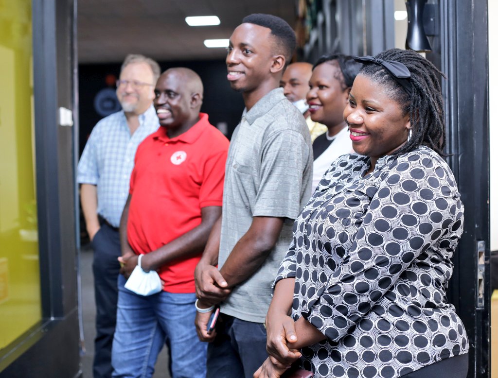 IMChallengeug's tweet photo. Earlier in the day, our team lead @MpindiAbaas guided the @UgandaRedCross communications team around the @mcimediahub before the #MobileStorytellingLab workshop. https://t.co/GNjCnVFzNg