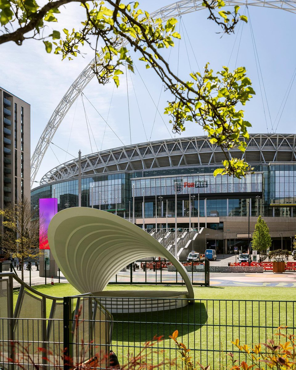 WembleyParkLDN's tweet photo. Don't miss an evening of exclusive free performances from @bbcintroducing this Thursday 19th May on the #SoundShell at #WembleyPark ๐ถ
Acts include Amie Blu, @lexiecarroll_, @MYCHELLEUK & Restrick!
Find out more: https://t.co/BvlXvbFPj9 https://t.co/dwDZV0t1Ad