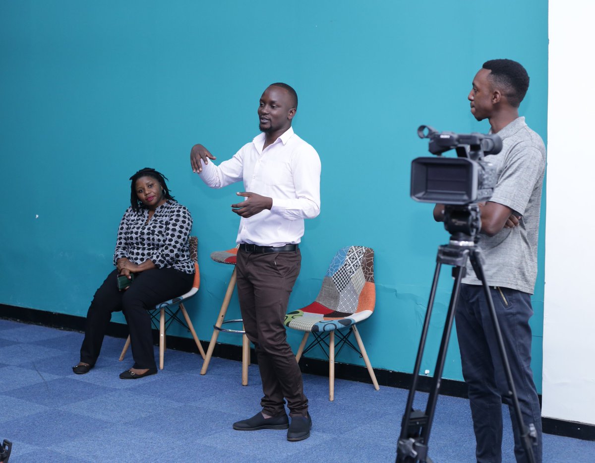 IMChallengeug's tweet photo. Earlier in the day, our team lead @MpindiAbaas guided the @UgandaRedCross communications team around the @mcimediahub before the #MobileStorytellingLab workshop. https://t.co/GNjCnVFzNg