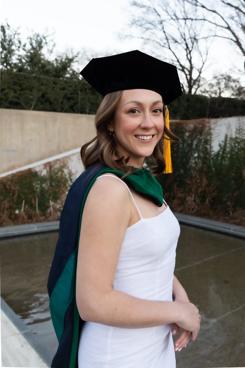 AubreySwilling's tweet photo. graduating with honors in the top 10% of my class next week 🥳 as a first gen doctor I had no idea what I was getting into, but it feels like God made me for this. https://t.co/moKStj0tTf