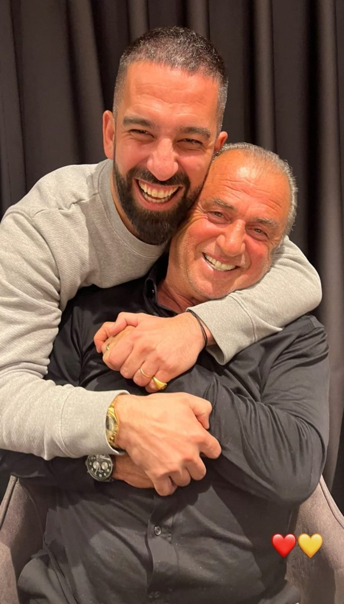 Csahin1881's tweet photo. #geceyeSonNot..
Şöyle son 20seneye gidelim.rakiplerimiz .de dahil Arda gibi bir oyuncuları varmı şimdilik yok
Gelelim Fatih hocaya 20.40.50 yok Türk futboltarihinin en büyük hocası.ama bizim trol hesaplar salliyor.ulan adiler sizler GS.YIN G.olamazsınız.Sahip çıkamadık 😡😡😡 https://t.co/elmyfxQaIb