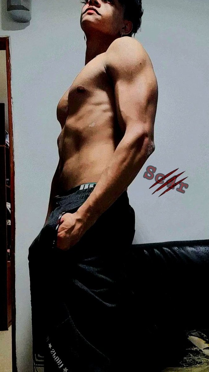Sc4rDick's tweet photo. ¿No se te antoja un morenito así como yo? 🤭 https://t.co/yO6uOPUCfu