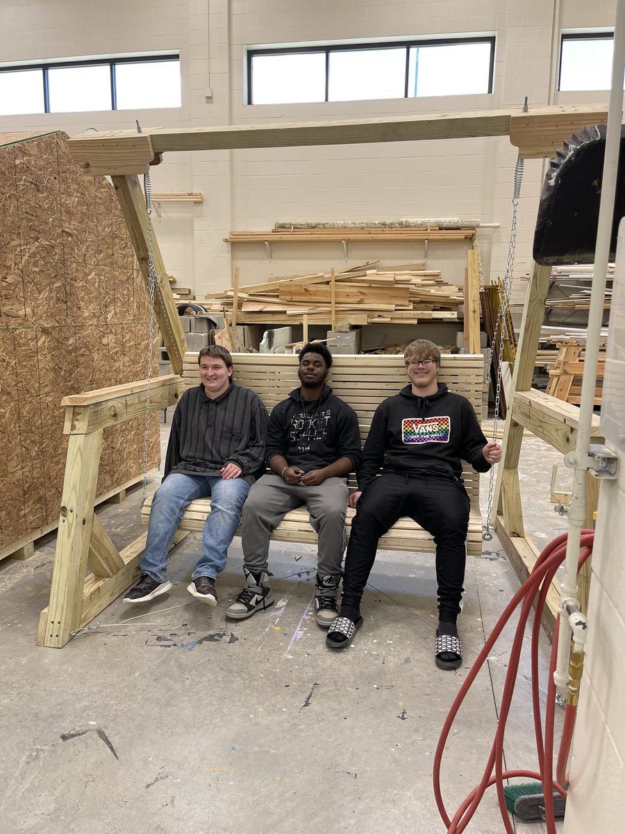 BCSCoastbuilder's tweet photo. Intro kids swinging https://t.co/7W9r73DnSX
