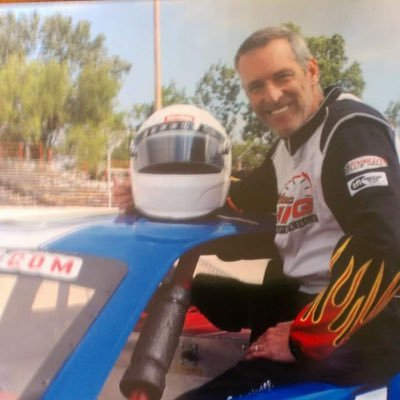 caserh2's tweet photo. @Randomg85818776 Do you like motorcycles? https://t.co/v7YRUtpK5V