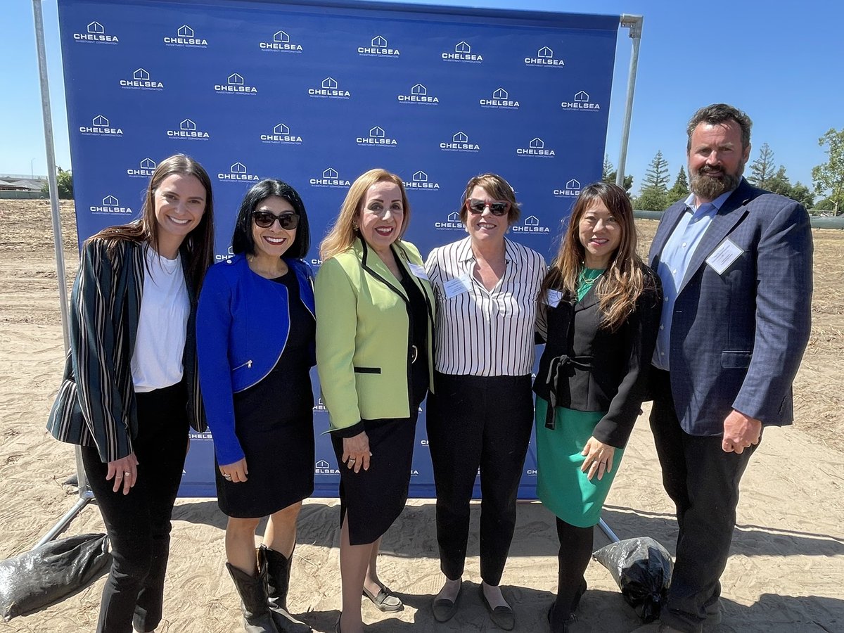 fionama's tweet photo. Mayor Martha Flores, Vice Mayor Kellie Carrillo, City Councilmember Lawana Tate, Porterville Community Development Dir Jason Ridenour, City Mgr John Lollis &amp; others excited for 68 affordable units coming summer ‘23. 🙌 Cong Mike Thompson for federal 9% Disaster Credits. #CTCAC https://t.co/vdZxWlBFxa