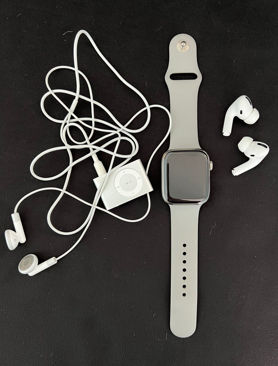 Apple Spotlight tweet media