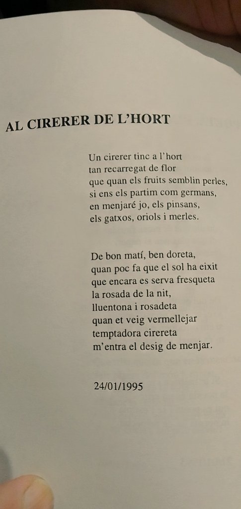 salut_camarada's tweet photo. He estat afortunat de tenir un germà poeta. No va ser mai massa conegut, tot i que va escriure tres llibres.
Us en deixo una mostra. Desitjo que us agradi.
#DeZurdaTeam
#VISCA
#CATALUNYA
#LLIURE
#SOBIRANA
#VISCALA
#REPUBLICA https://t.co/TiC8e9KcYs