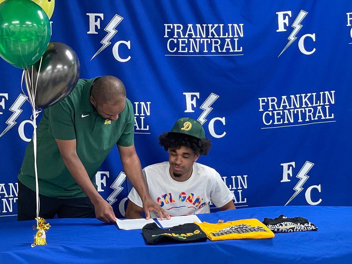Congratulations Rynell Echols (<a href="/RynellEchols/">Rynell Echols</a>) on signing with Danville Basketball!