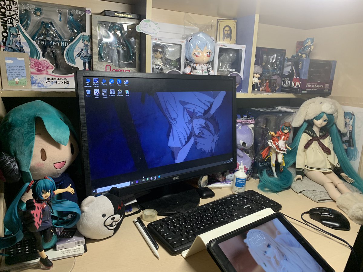 mieow101's tweet photo. ∩^ω^∩ my desktop
#HatsuneMiku #初音ミク https://t.co/hjSih6zN5M