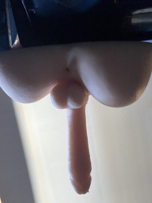 The undercarriage. https://t.co/E7r87ob7Z8<a href="/tag/janibekbentley"class="tags"><span>#janibekbentley</span></a>