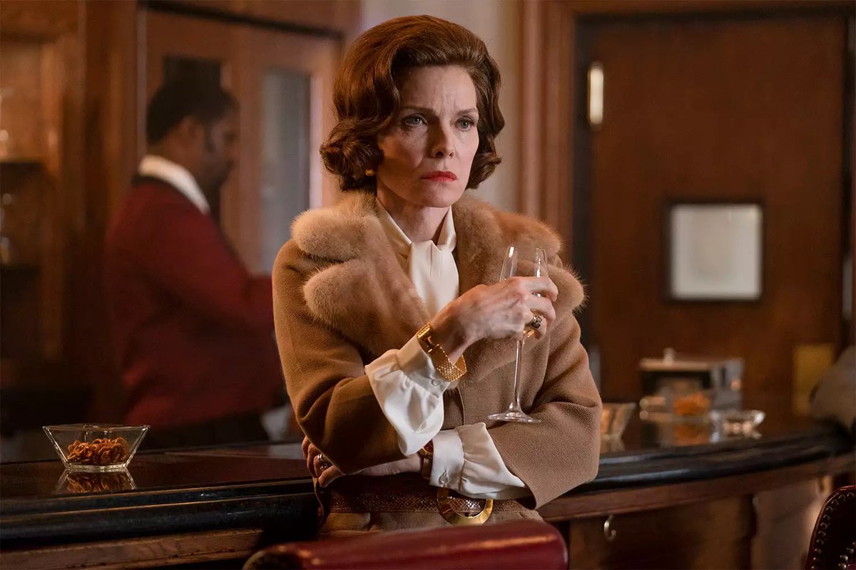 You may think what you want about #TheFirstLady for any reason however you must simply watch it for the stellar performance of #MichellePfeiffer as Betty Ford. If she doesn’t sweep during award season she is robbed.