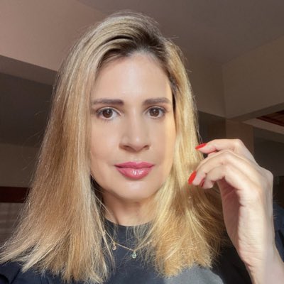 ConsueloDiniz's tweet photo. #NovaFotoDoPerfil https://t.co/9sma99nBuS