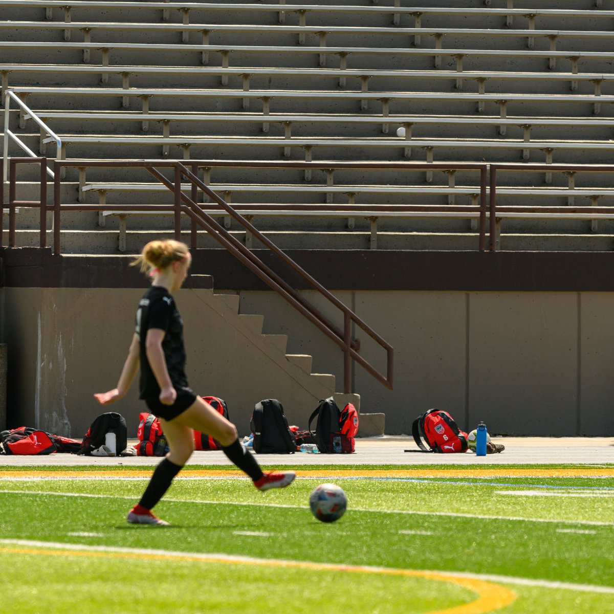 MNEclipse07's tweet image. Good showing by our ladies. Sometimes the odds aren’t in your favor.