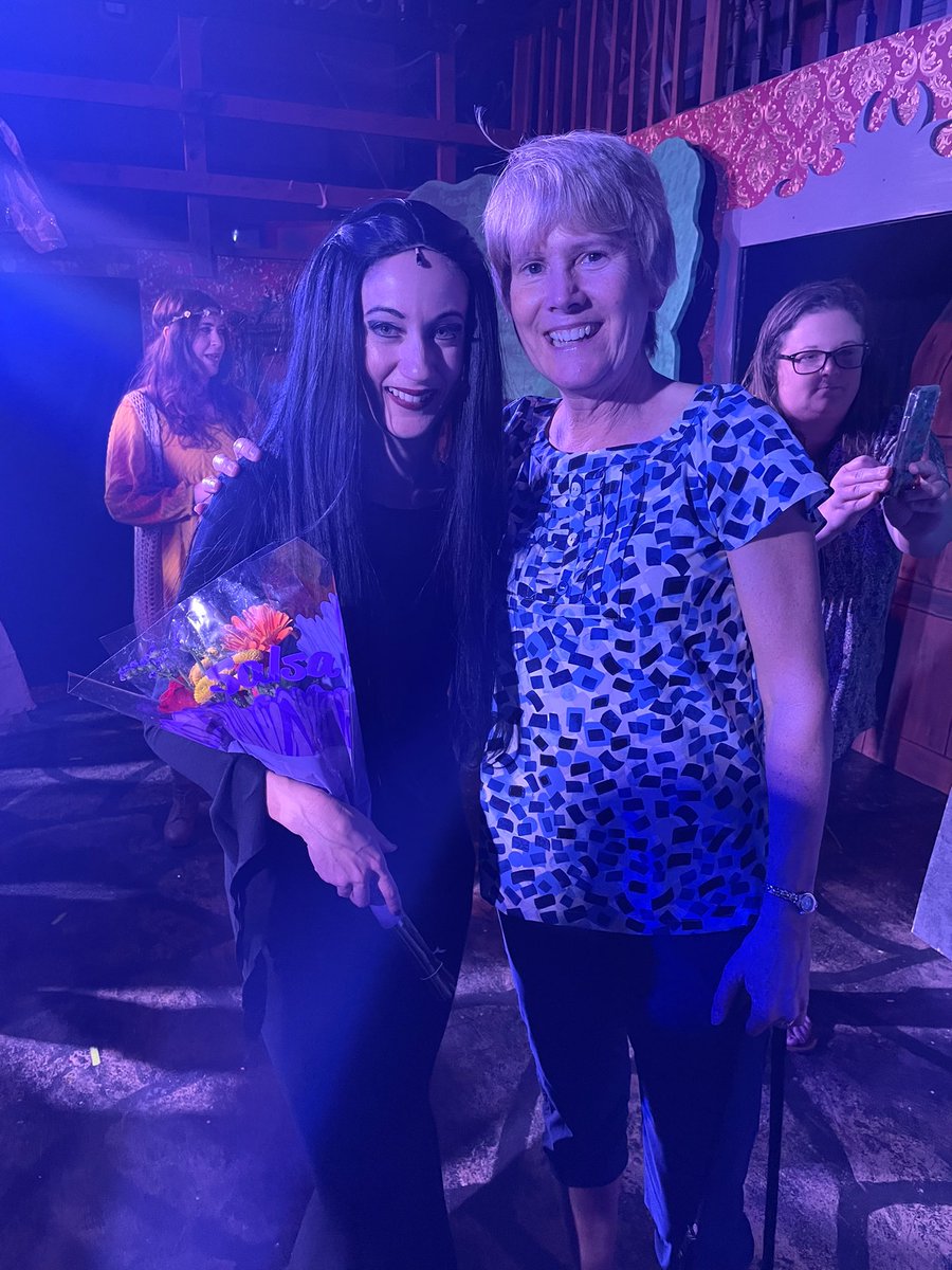 Great time watching the Addams’ Family! Proud of my Villas Colleague  Paola Cifuentes #Morticia <a href="/VillasElem/">Villas Elementary</a> <a href="/LeeSchools/">School District of Lee County</a> 🥀