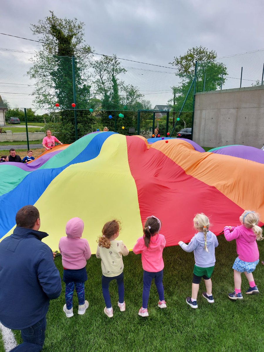 Our little puckers having great fun on the astro this morning. 🌞🇳🇬🇳🇬