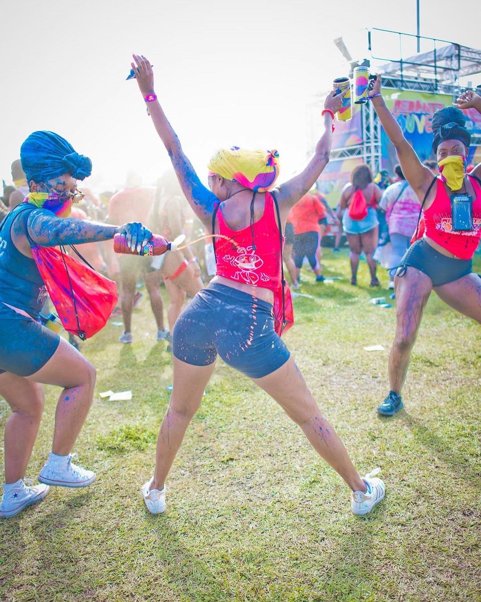 Ready up 🔥🐜

Registration opens up tomorrow at 12pm 

redantzmiamijouvert.com 

#miamicarnival