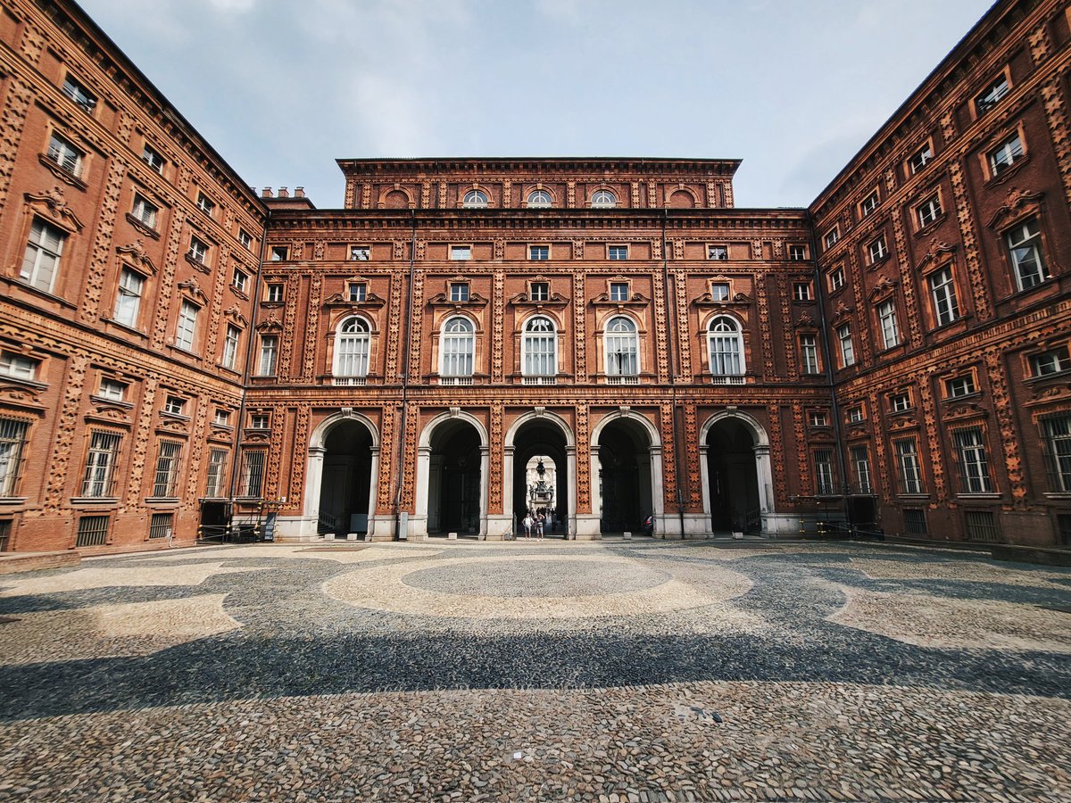 circIess's tweet photo. turin is also quite pretty innit https://t.co/QC9TDGq9CP