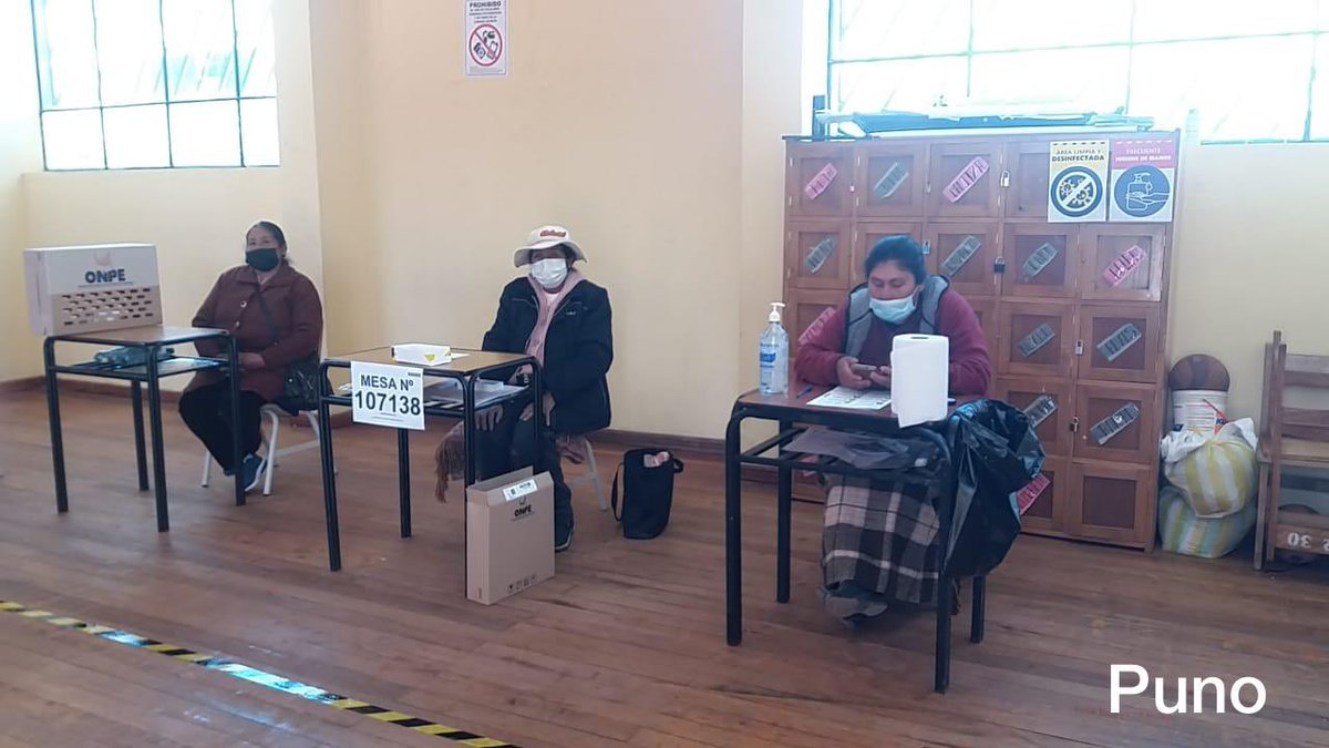 KeikoFujimori's tweet photo. Hoy acudí a votar en el proceso de elecciones internas. Agradezco a todos los amigos militantes que están como miembros de mesa y a quienes acuden a votar en los diferentes centros de votación. Tenemos todavía un largo camino para seguir fortaleciendo a los partidos políticos! 🇵🇪 https://t.co/dxuEy32Cy5