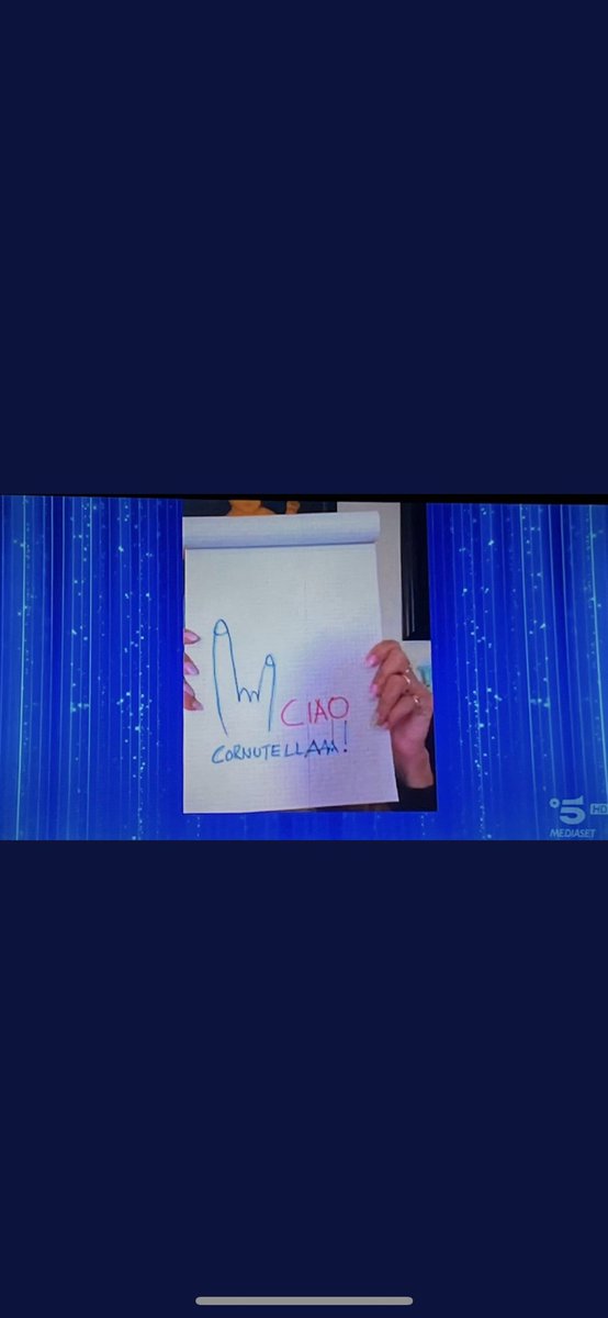 twitlisandra's tweet photo. Quello che da stasera dirò quando mi chiamerà una mia amica😂😂😂

Sabrina Ferilli il mio spirito guida!😂😂😂😂 

#Amici21 https://t.co/0k78hUnK1I