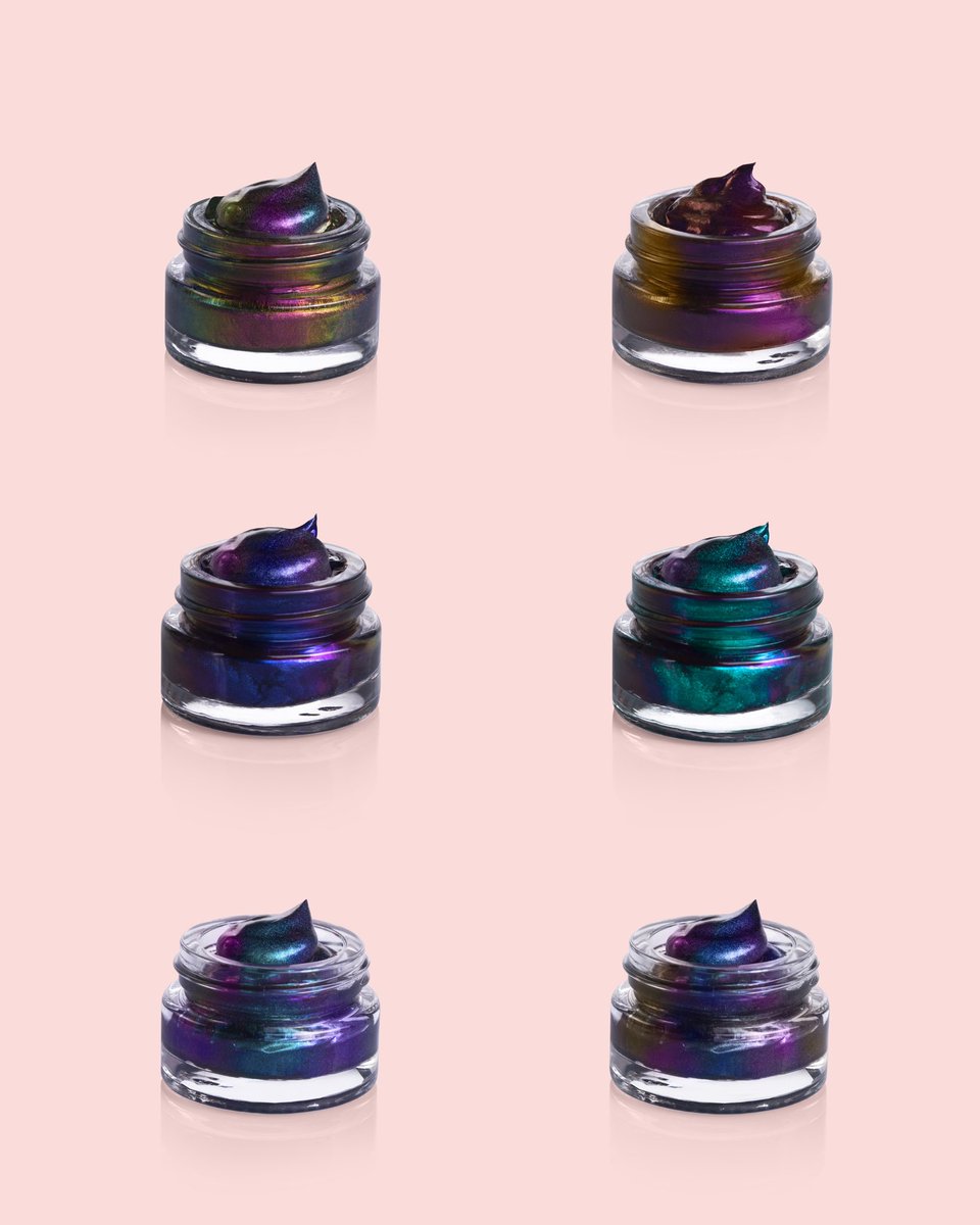 karlacosmetics's tweet photo. #SURPRISEGIVEAWAY 🌈🌸
1 lucky winner will receive all 6 Shadow Potion, Silky Gel Eyeshadows 🎨

Conjure up an abundance of mesmerising eye looks with the Hocus Pocus collection!

HOW TO ENTER👇
✨ Follow @karlacosmetics 
✨ Like &amp; RT
✨ Reply w/ 🎨
✨Winner announced 29th May https://t.co/mWZ0pfkbdJ
