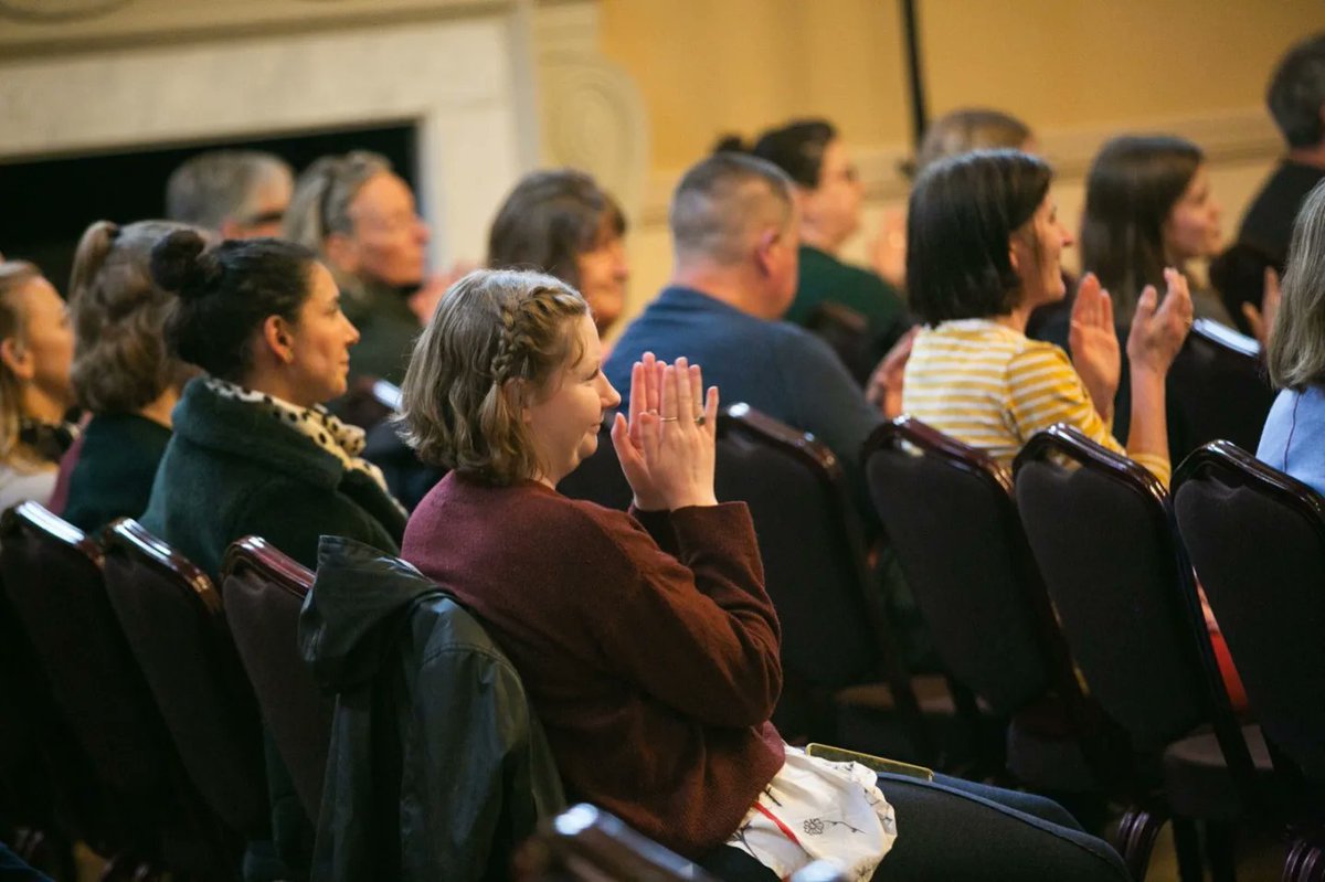 BathLitFest's tweet photo. "We need to lean into the fact that we can't blossom all year round" 🌸

Building A Meaningful Life with Oliver Burkeman, @emmagannon and @NotRollergirl- one of our last Assembly Room events of The Bath Festival 2022! 🌟

📸 Nick Spratling

#TheBathFestival #LiveEventsAreBack https://t.co/scoM25HzWv