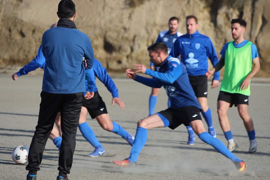 lima033's tweet photo. A falta de una jornada,con un abrir y cerrar de ojos desde que llegué en Diciembre,hoy hemos conseguido el objetivo,la permanencia,habiendo obtenido la mejor posición en liga regular del @PurullenaCf en su andadura en 1a Andaluza..Toca descansar..Temporada N° 13 ✅⚽🥅🛠️⚒️ https://t.co/ypBqiruyVK