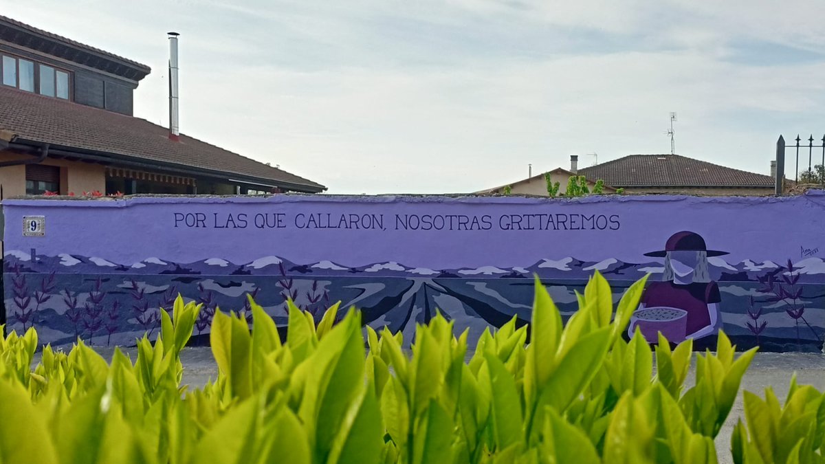 churymer's tweet photo. Grandes mensajes en pequeños pueblos
#Altable #Burgos https://t.co/aOWEJtxh6E
