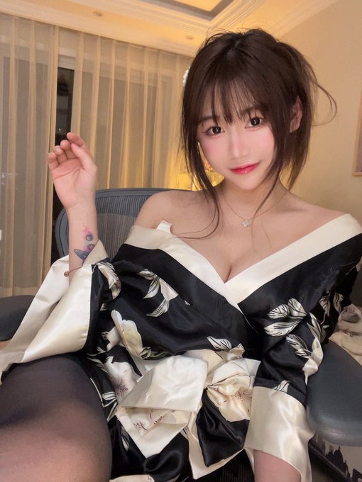 コスプレイヤーMisa喵老师のTwitter画像5