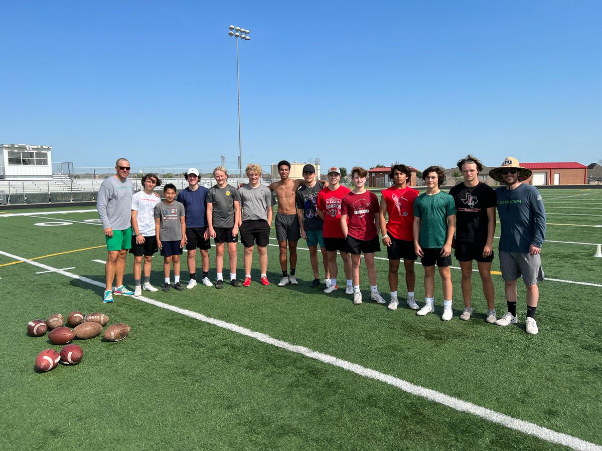 Solid Team Sesh today 
<a href="/lukesanford9/">Tug Sanford</a> <a href="/m_meredith246/">MatthewMeredith246</a> <a href="/CadenBeck_/">Caden Beck</a> <a href="/Caleb_EllisonFb/">Caleb Ellison</a> <a href="/CadencWilliams1/">Caden Williams</a> <a href="/CaleMcneese/">Cale McNeese</a> <a href="/Woodruff03/">Austin</a> <a href="/chappyg98/">CMG</a> <a href="/hayden_nitz/">Hayden Nitz</a> <a href="/AmitSabharwal9/">Amit Sabharwal</a>
<a href="/upsidedownman/">Justin Town</a> #calebmoskowitz #brendenpickett