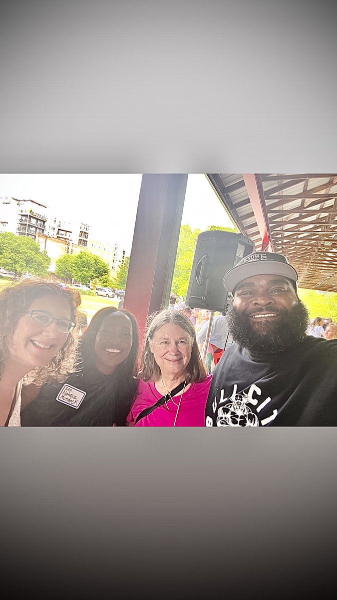 ChuckManningSr1's tweet photo. Thank You Mayor Schewel For All You’ve Done For Durham https://t.co/DoIa2rNoe5