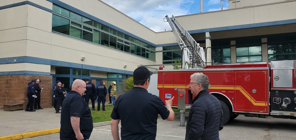 MelArnoldMP's tweet photo. BC Fire Training Officers Association has converged in Salmon Arm for a week of training. Thanks to President Dan Golob for showing us the Aerial Strategies and Tactics session and discussing the importance of training for everyone's safety. #BCFTOA https://t.co/CWR3mCSVRI